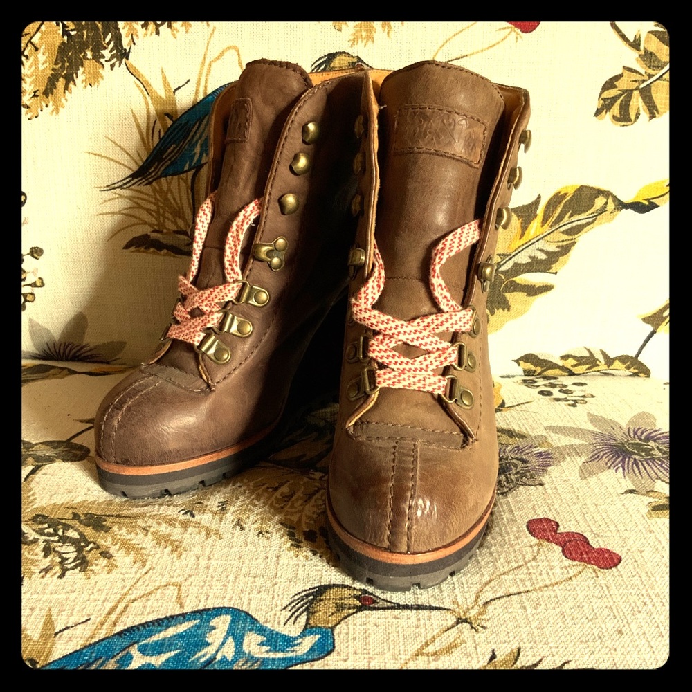 ASH 4 inch Wedge Leather Hiking Boot 7 (37 EU)